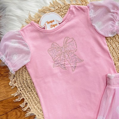 Conj. Blusa com Laço em Strass e Short Saia em Tule - Rosa